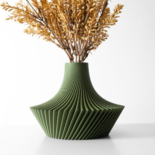 Kitan Short Vase